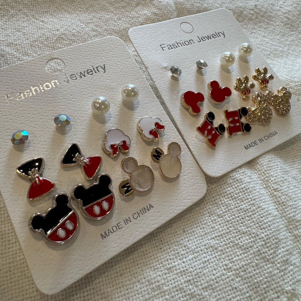 NWT Mickey Earring set ( 2Pck)